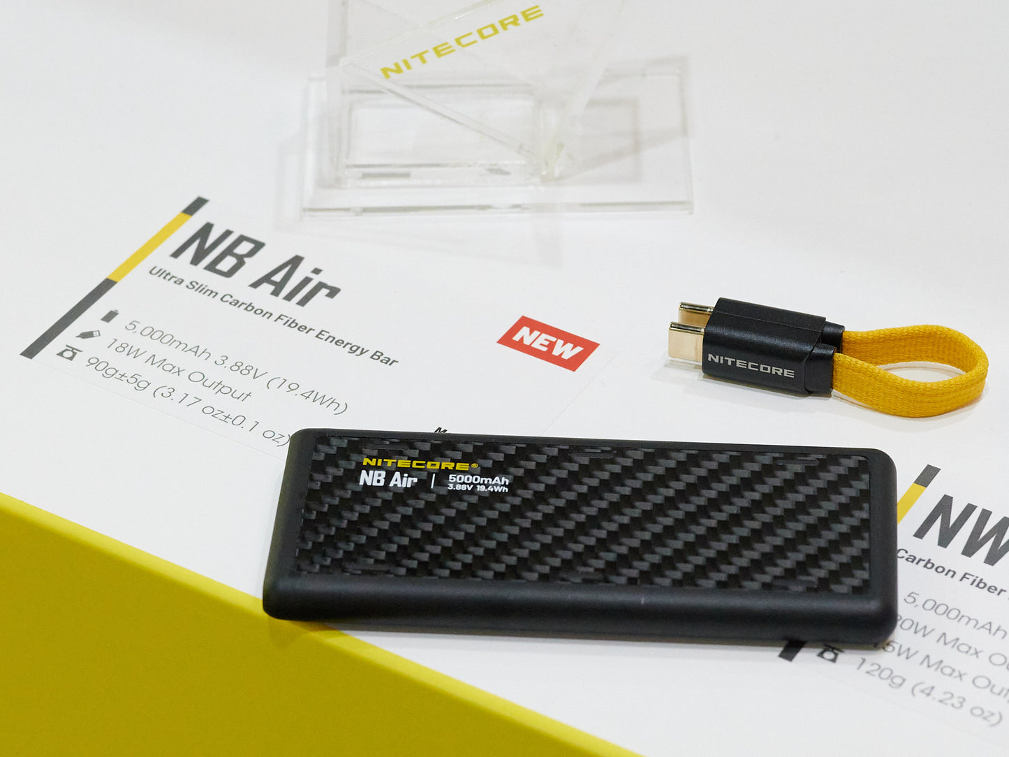 NITECORE NB AIR 世界最輕薄的5,000mAh行動電源