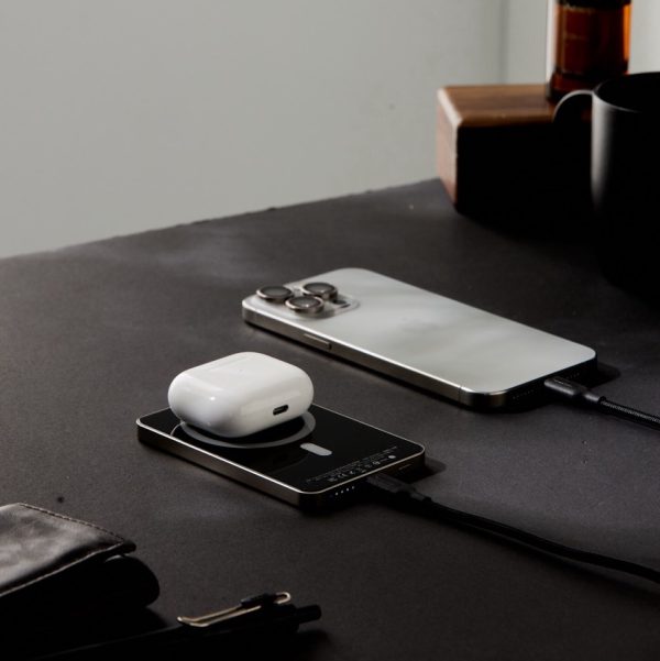 Prelude S Magsafe 磁吸無線行動電源