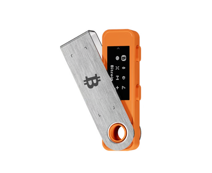 Ledger Nano S Plus 居家備份解決方案，配備經實務驗證有效的核心安全功能。極致簡單。