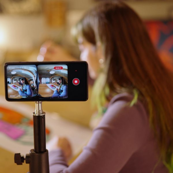 SLAM XCAM 首個8K VR180 3D 相機｜內建Andriod 13 系統